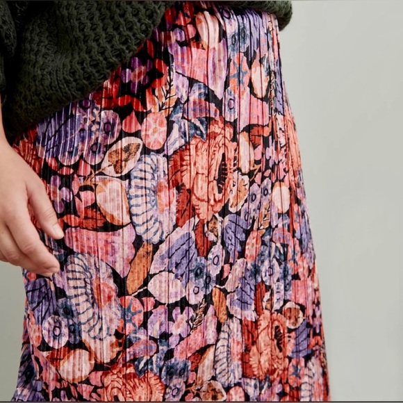 Anthropologie Maeve Tilda Pleated Velvet Skirt 💗 - Picture 4 of 10